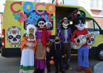 Los peques -y no tan peques- disfrutan de un Halloween muy especial en Ochavillo del Río