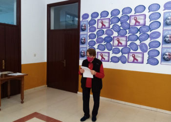 La Asociación de Mayores El Tamujar de Silillos, desarrolla estos días su programación del 25N