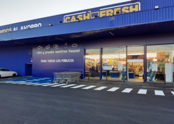 Cash Fresh abre su 70ª tienda en Fuente Palmera, generando 17 puestos de empleo local