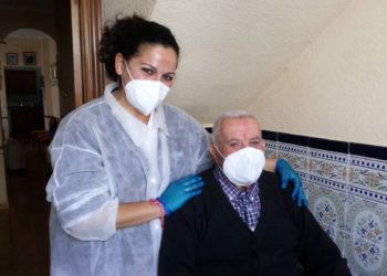 Noelia Ferrera: «En todo este año de pandemia nunca hemos dejado de atender a los usuarios»