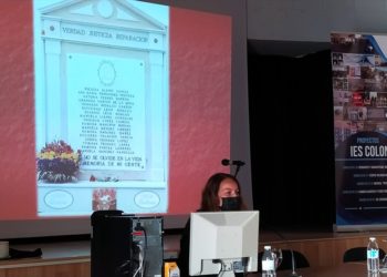 La cantautora sevillana Lucía Sócam aborda ‘El caso de las 17 rosas de Guillena’ en la jornadas de Memoria Histórica del Festival FotoJoven