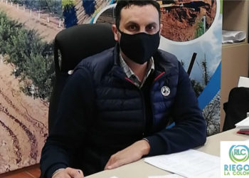 Riegos La Colonia y Los Amigos de Ouzal firman un convenio de colaboración para una beca de estudio