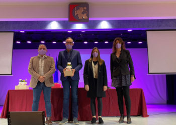 El IES Colonial recoge el premio ‘Córdoba en Igualdad’