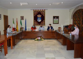 El nuevo delegado territorial de Igualdad y Políticas Sociales visita el Ayuntamiento de Fuente Palmera