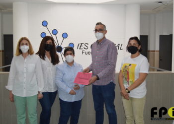 El IES Colonial recauda 1.500 euros de la carrera solidaria en beneficio de Amigos de Ouzal