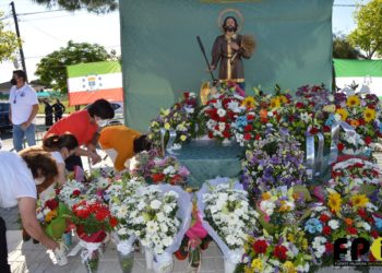 Devoción y flores en honor a San Isidro Labrador