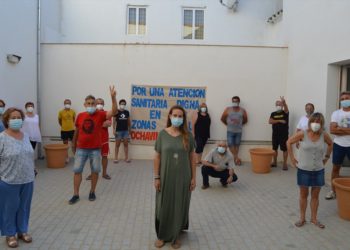 Ochavillo cumple su primera jornada de encierro en defensa de una sanidad pública digna