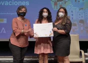 Fuente Palmera recibe en Sevilla el reconocimiento de Ciudad Amiga de la Infancia