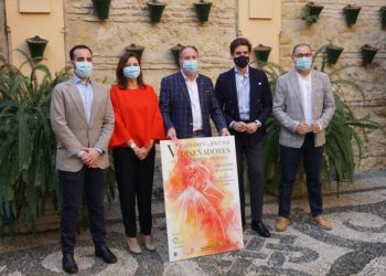 El Instituto Andaluz de la Juventud apoya a los jóvenes diseñadores de Fuente Palmera de Boda