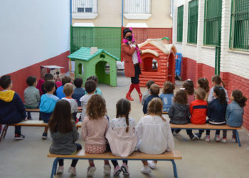 Obra de teatro en el CEI Purísima Concepción por el Día de la Mujer Rural