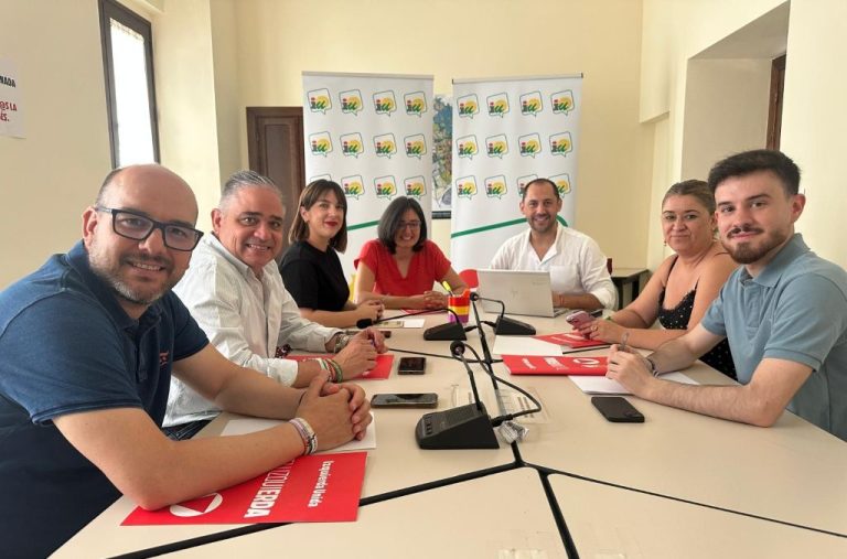 Política
